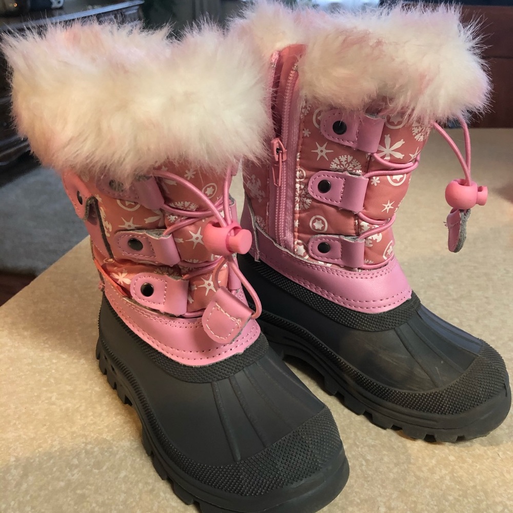 Gorgeous almost new condition insulated winter boo